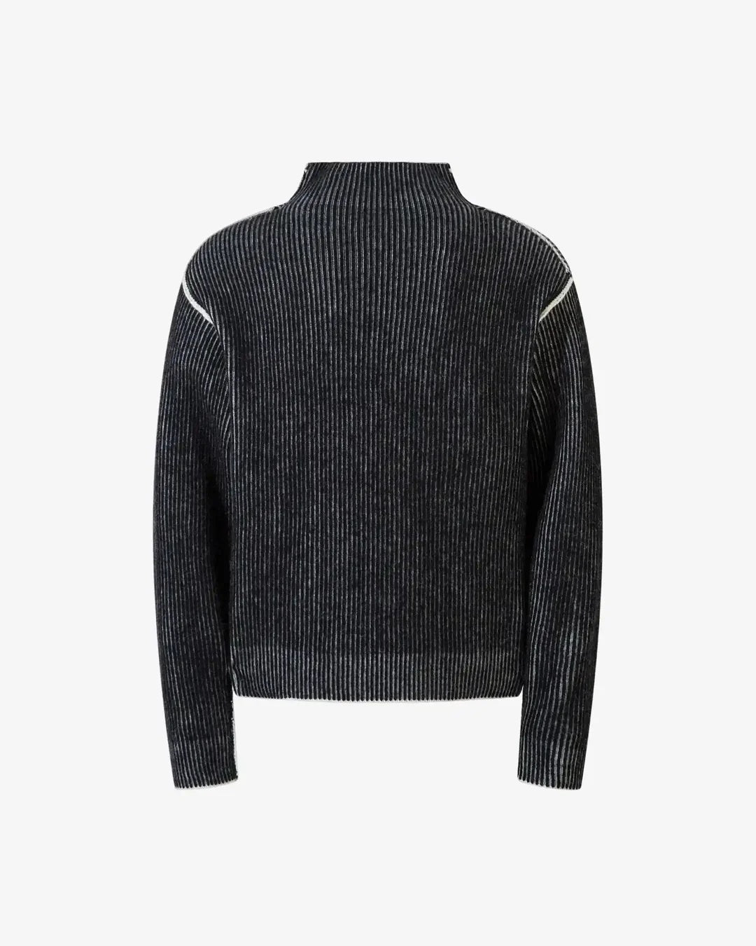 "Raven" - Knit